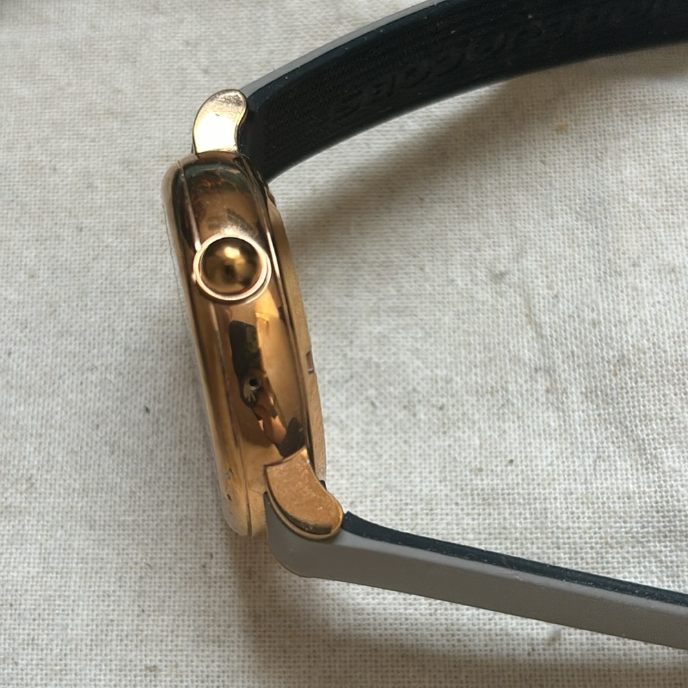 Marc Jacobs Riley Smartwatch Watch Rose Gold Cement Round - Picture 6 of 9